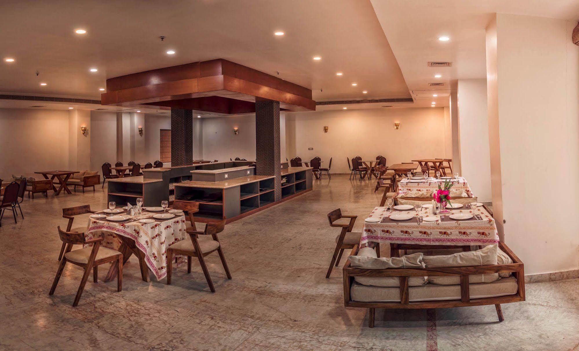 Regenta Resort Vanya Mahal Ranthambore Sawai Madhopur Eksteriør bilde